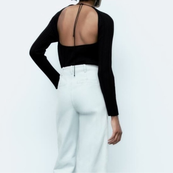 Zara high rise wide leg jeans with gold buttons - Picture 4 of 9